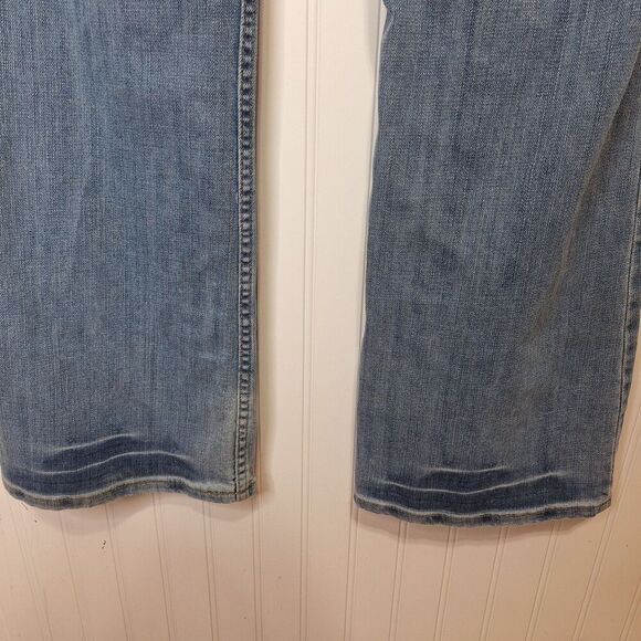 Maurices Womens Jeans 18 Long Amber Boot Cut‎ Blue Stretch Distressed Med Wash - Picture 7 of 14